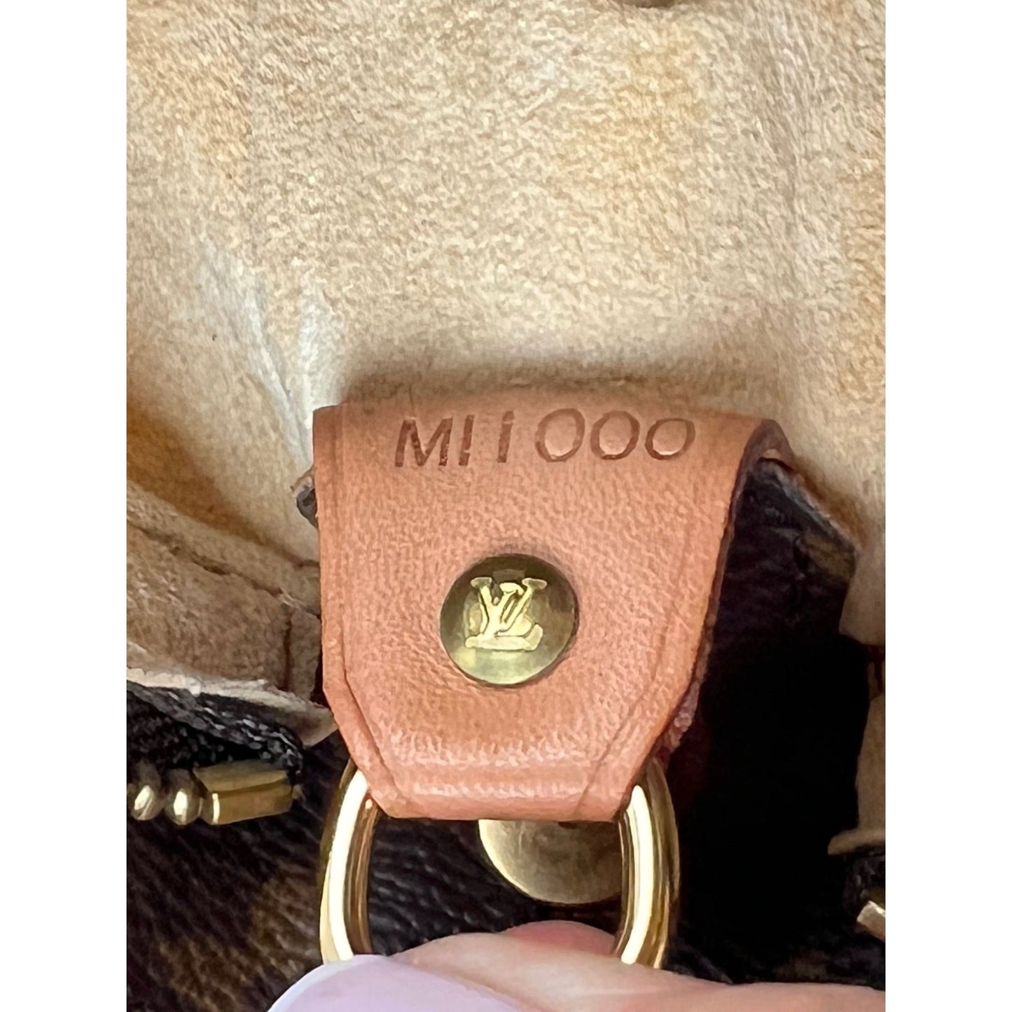 LOUIS VUITTON Looping GM Monogram Shoulder Bag