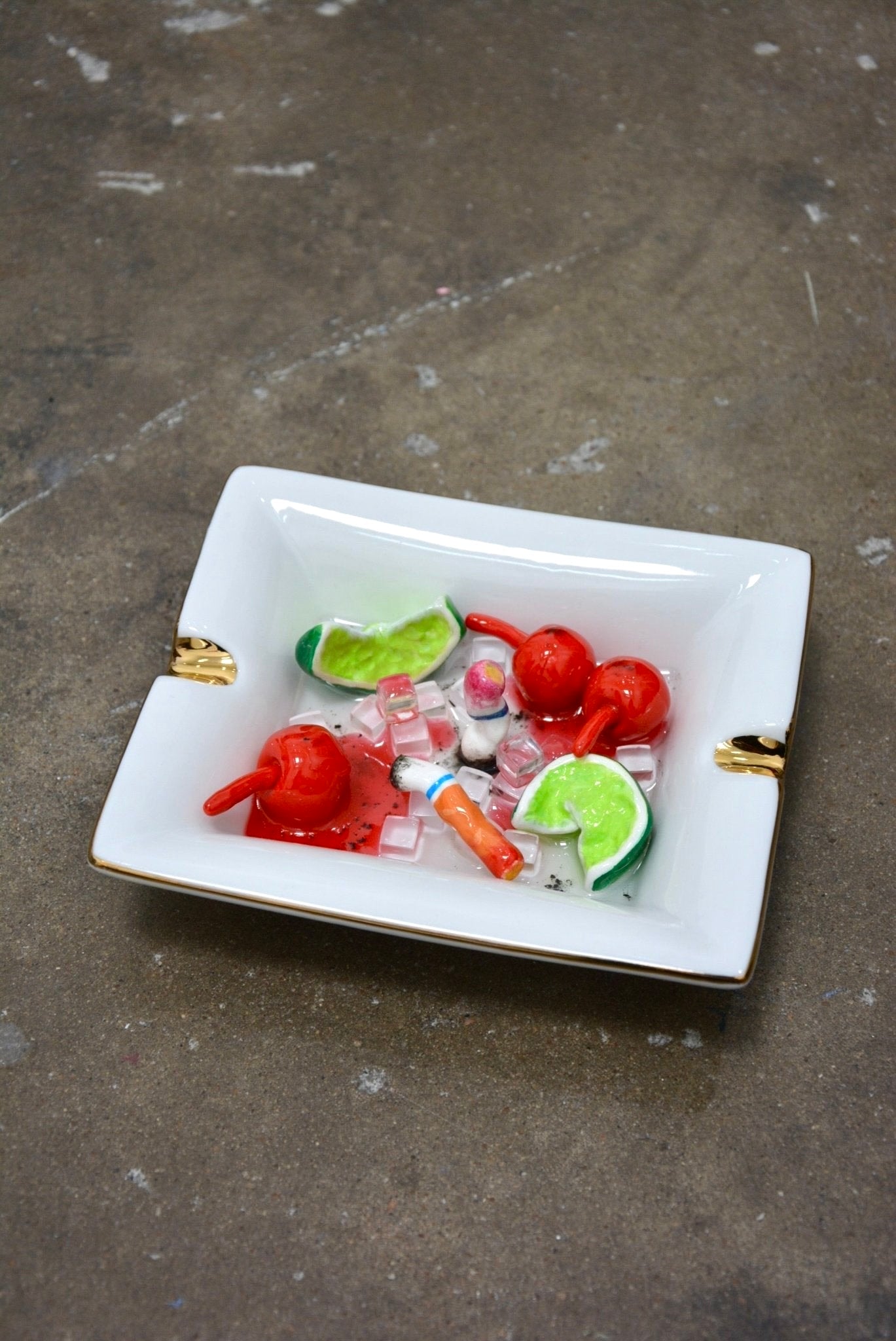 RETRO CHERRY LIMEADE ASHTRAY