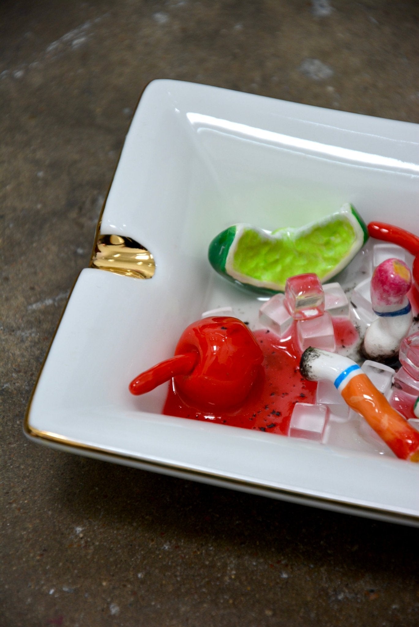 RETRO CHERRY LIMEADE ASHTRAY