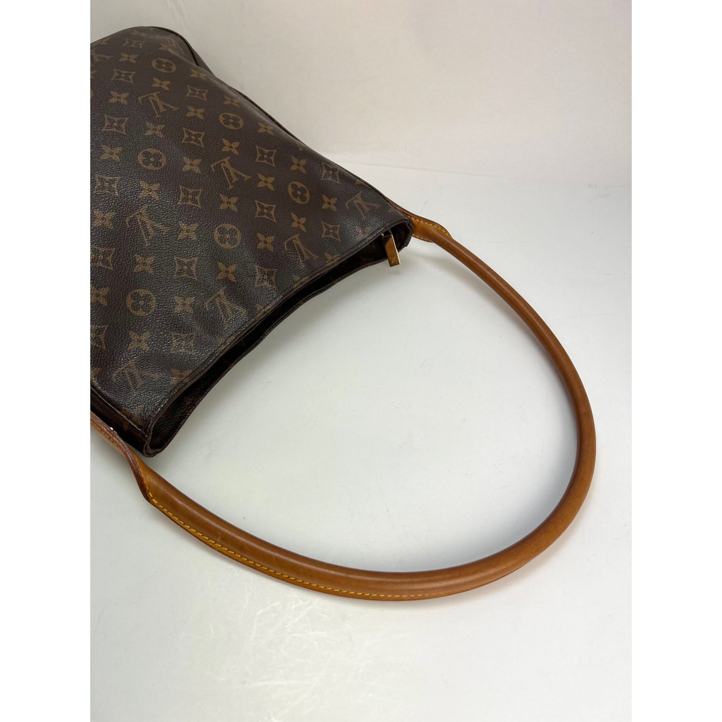 LOUIS VUITTON Looping GM Monogram Shoulder Bag